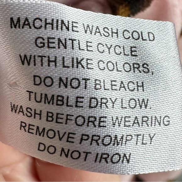 Karen Neuburger Velour Puppy Dog Pajamas 2 Piece Top and Bottom Size Medium - Picture 8 of 8